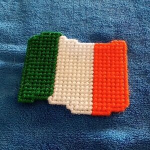 Irish flag magnet